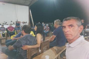 Executivo promove reunião em comunidade rural para anunciar projeto de pavimentação