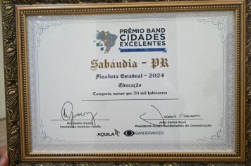 SABÁUDIA RECEBE PRÊMIO BAND CIDADES EXCELENTES