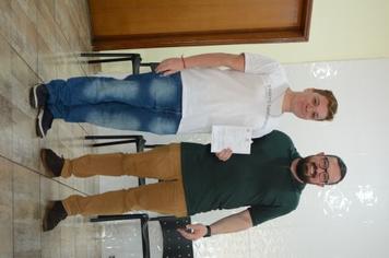 Jovens participam da dispensa do Serviço Militar em Sabáudia