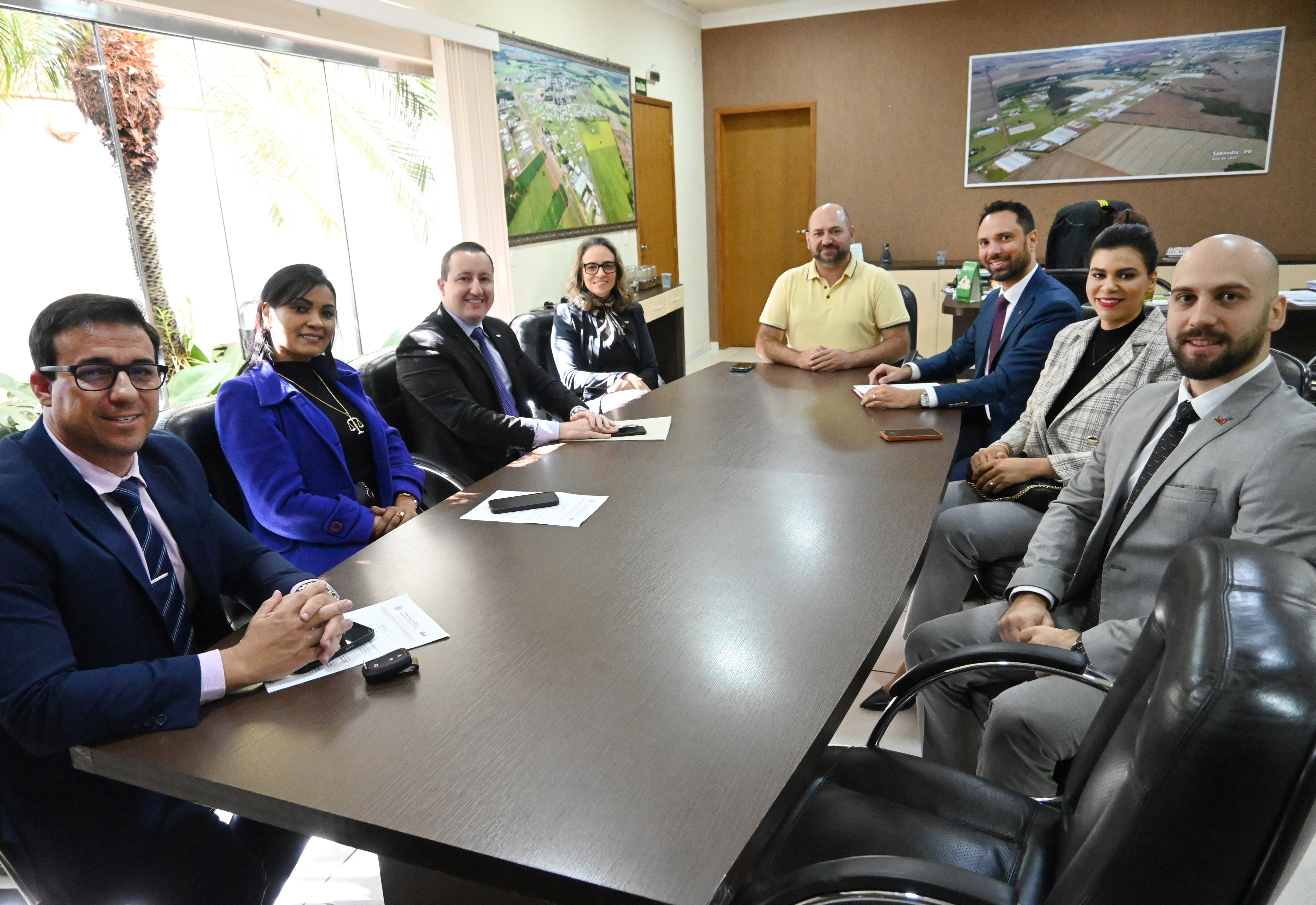 Prefeitura de Sabáudia recebe representantes da OAB